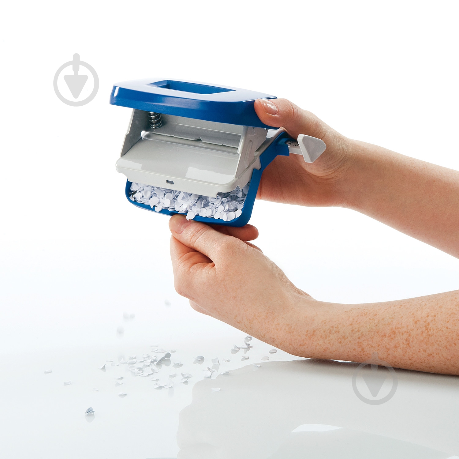 Дырокол Е 216 черный Novus - фото 3 Дырокол Е 216 черный Novus - фото 3