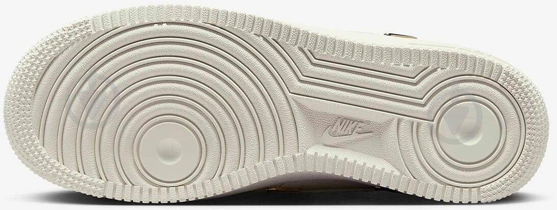 Кроссовки женские демисезонные Nike WMNS AIR FORCE 1 '07 LX CN CN FV3654-111 р.37,5 бежевые - фото 6 Кроссовки женские демисезонные Nike WMNS AIR FORCE 1 '07 LX CN CN FV3654-111 р.37,5 бежевые - фото 6