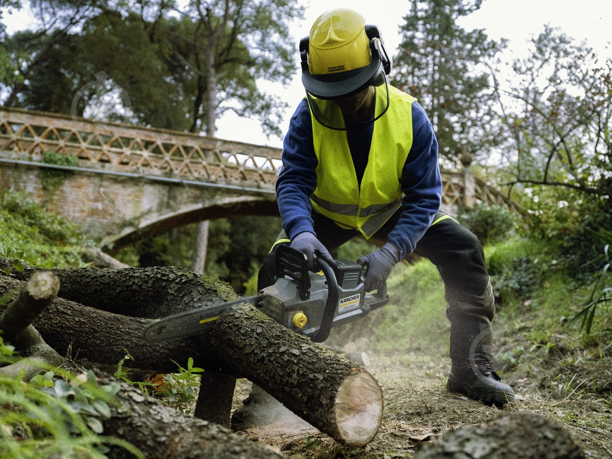 Пила ланцюгова акумуляторна Karcher CS 400/36 (1.042-505.0) - фото 6