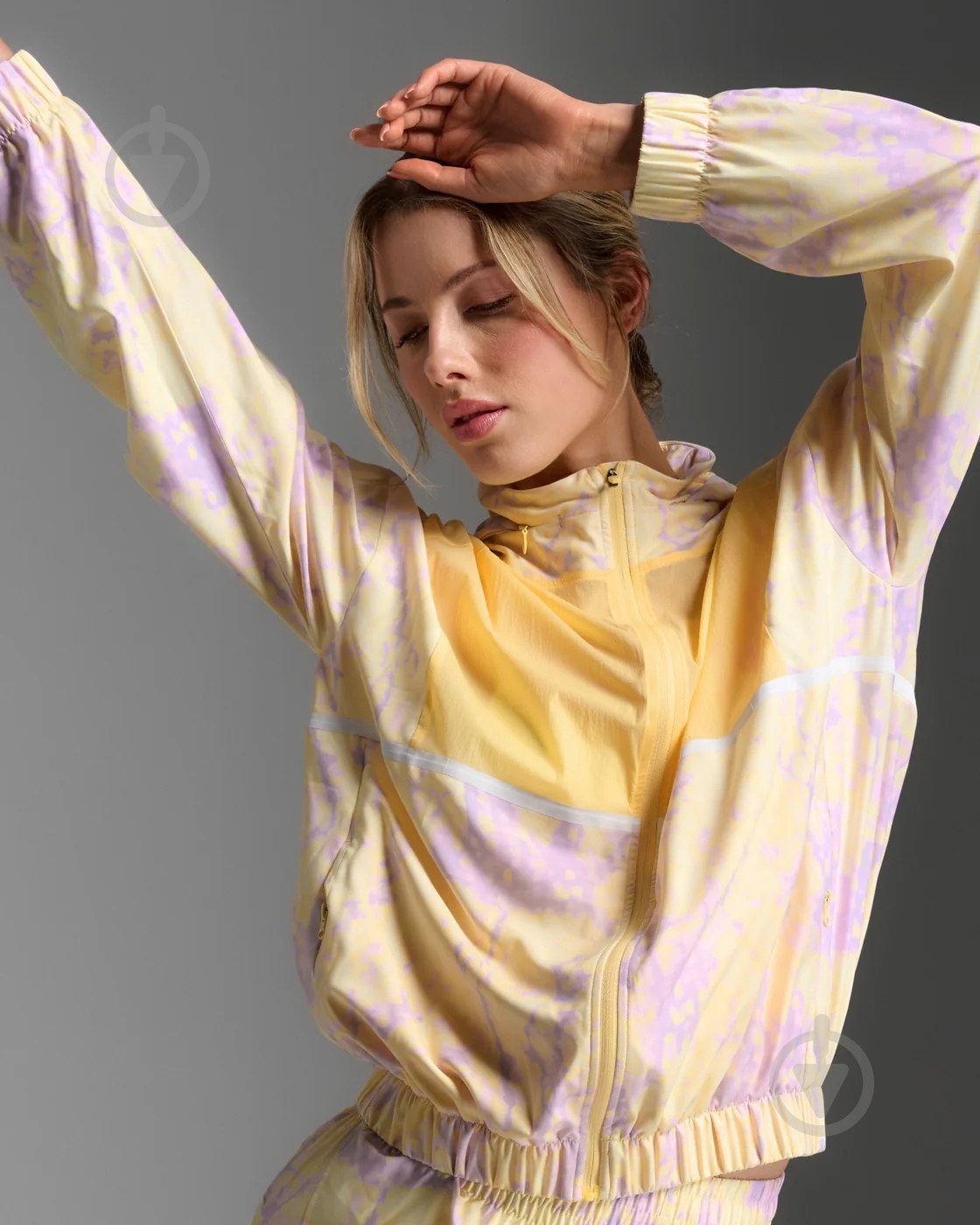 Вітрівка жіноча 2XU Aero Sheer Windbreaker WR7353a_PXL/WRF р.XS різнокольорова - фото 3