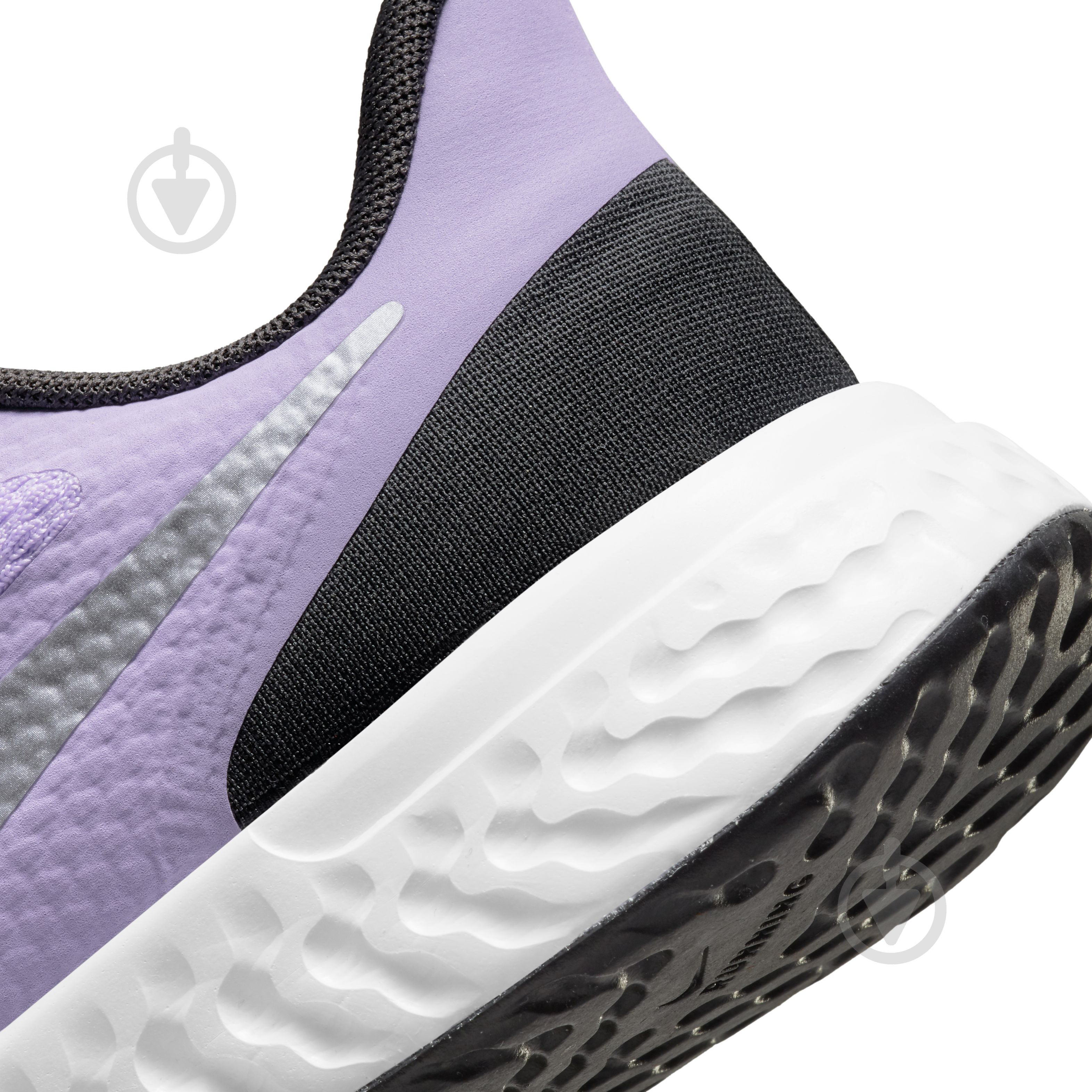 Кросівки для дівчаток Nike REVOLUTION 5 (GS) BQ5671-509 р.38 бузкові - фото 10 Кросівки для дівчаток Nike REVOLUTION 5 (GS) BQ5671-509 р.38 бузкові - фото 10