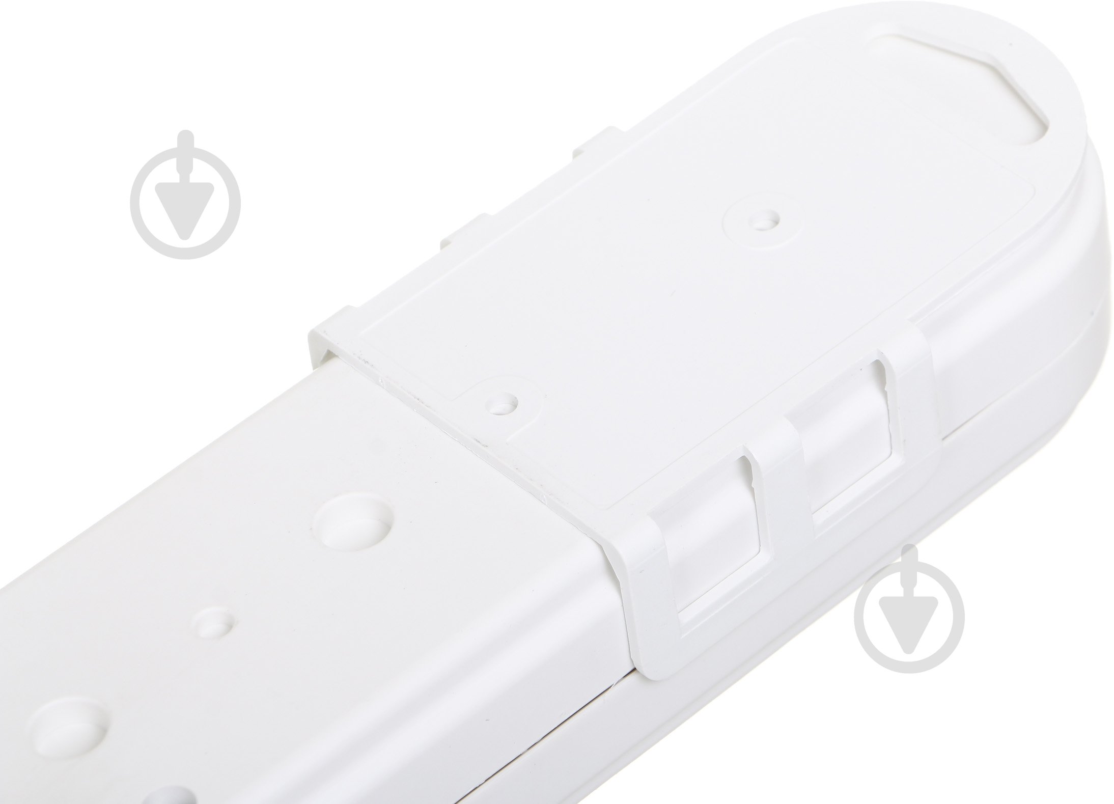 Удлинитель Makel с защитными шторками с заземлением 6 гн. белый 3 м N6310043 - фото 3 Удлинитель Makel с защитными шторками с заземлением 6 гн. белый 3 м N6310043 - фото 3