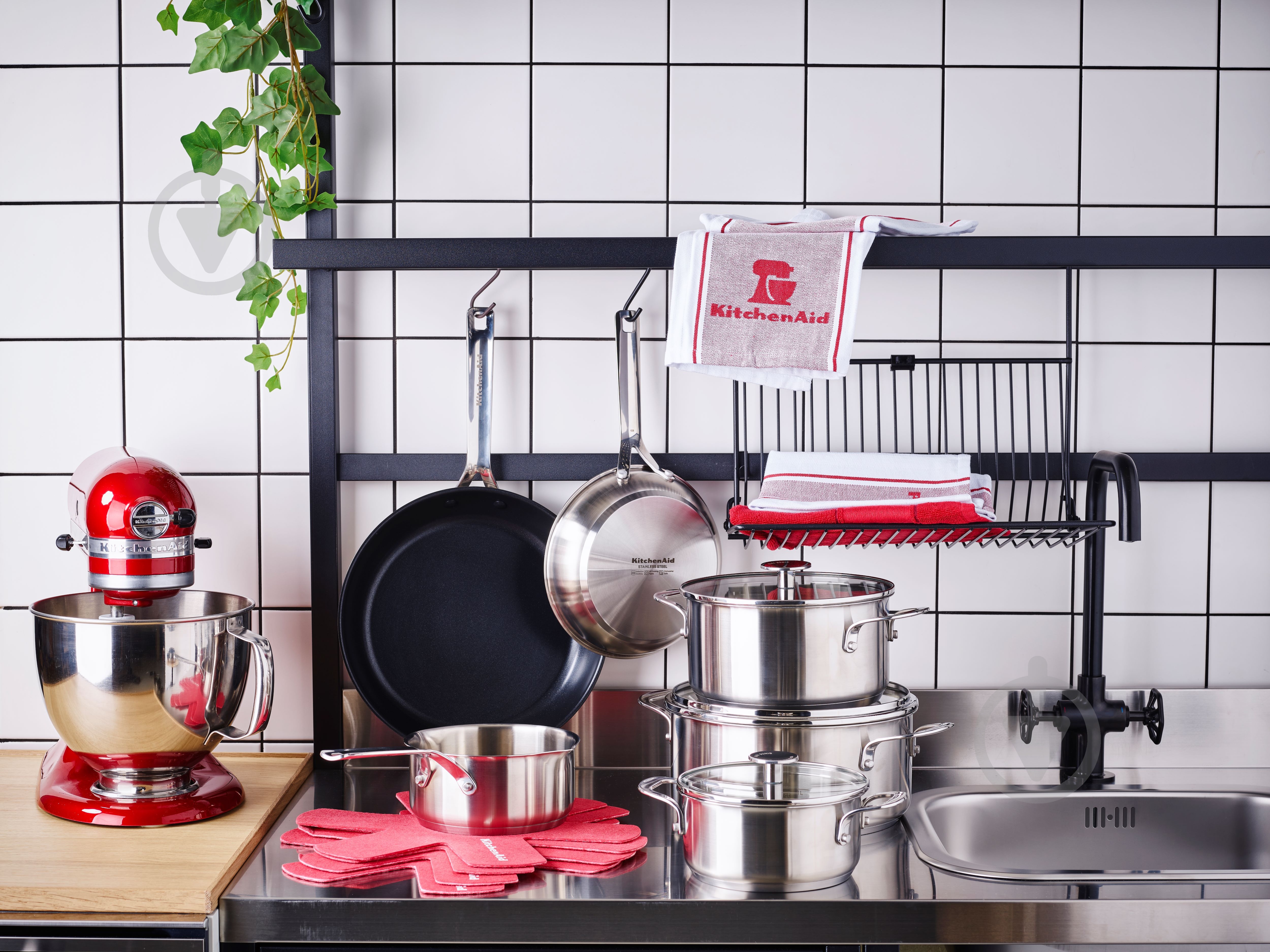 Набір посуду KitchenAid 5 предметів, 16/20/24 см, 1,5/3,1/4,8 л (CC005088-001) - фото 8