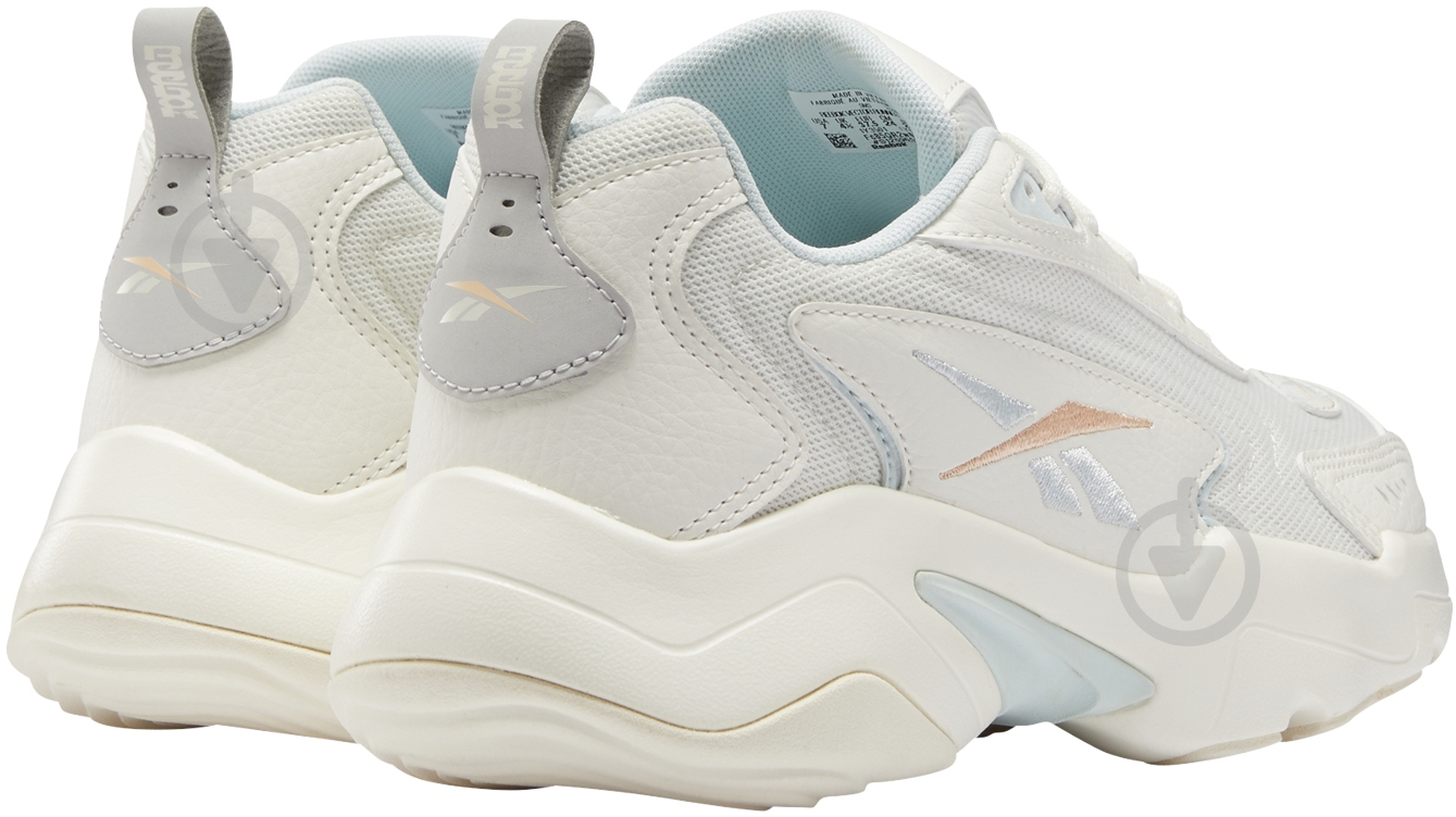 Кросівки жіночі демісезонні Reebok REEBOK VECTOR RUNNER FY6516 р.37,5 білі - фото 14