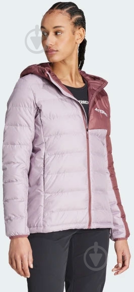 Куртка жіноча Adidas Terrex Multi Light Down Hooded JE6717 р.M рожевий - фото 3 Куртка жіноча Adidas Terrex Multi Light Down Hooded JE6717 р.M рожевий - фото 3