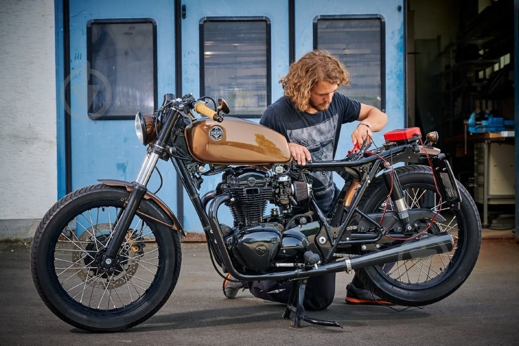 Зарядний пристрій імпульсний Einhell CE-BC 5 M LiFePO4 5 А 120 А/ч (1002251) - фото 3