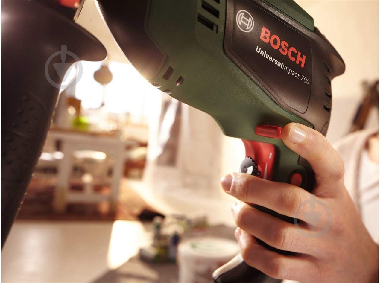 Дрель ударная Bosch UniversalImpact 700 W 060313100F - фото 5