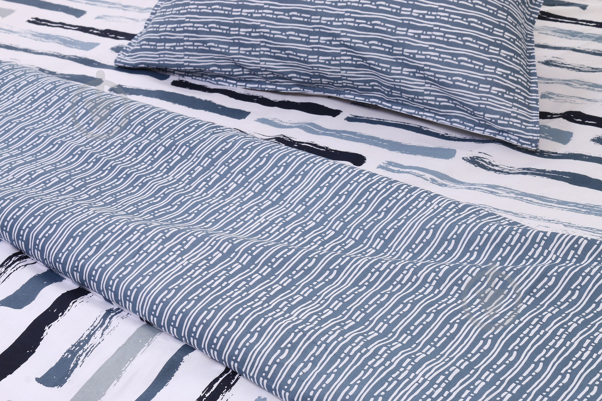 Комплект постельного белья Brest полуторный серый с белым Today (без простыни) - фото 2