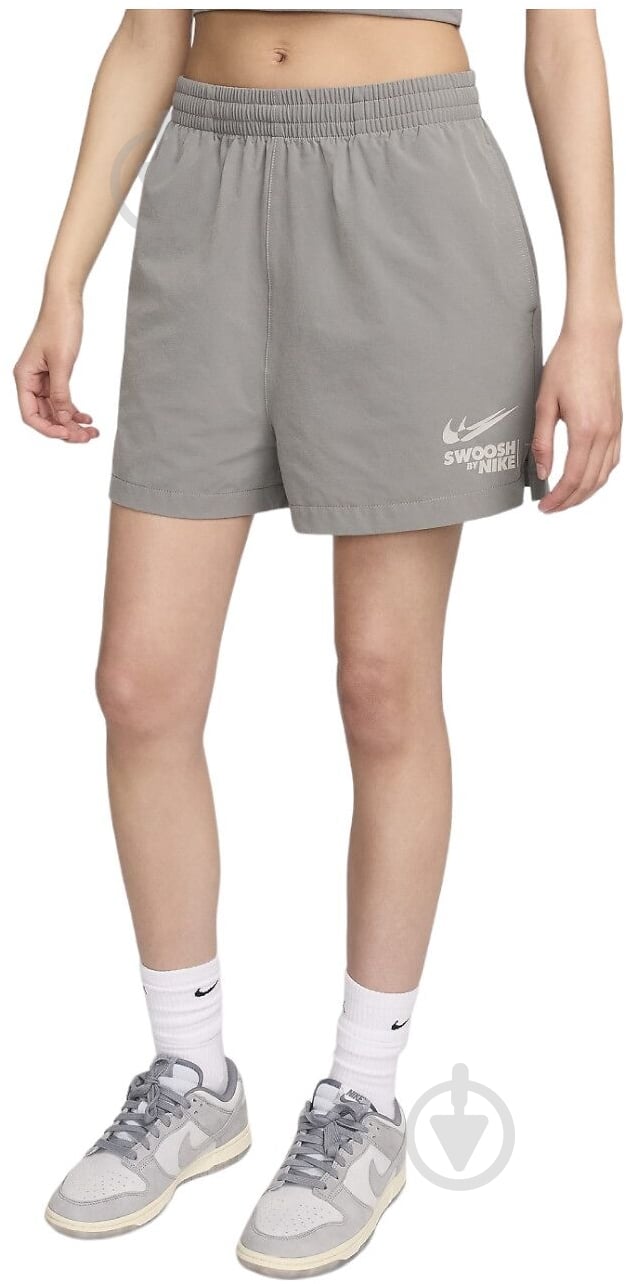 Шорты Nike NSW WOVEN SHORT GLS HF5529-029 р. XS серый - фото 1 Шорты Nike NSW WOVEN SHORT GLS HF5529-029 р. XS серый - фото 1