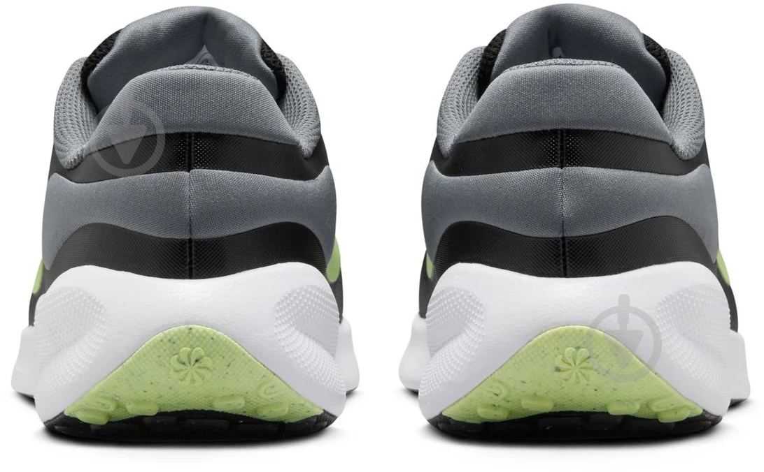 Кроссовки детские демисезонные Nike REVOLUTION 7 FB7689-006 р.36,5 черные - фото 4