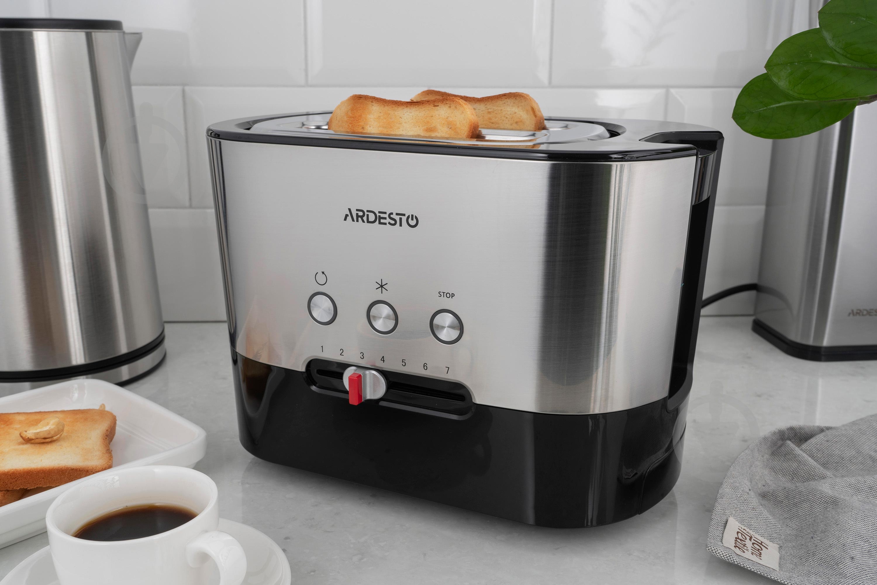Тостер ARDESTO Steel Collection T-K210 - фото 7