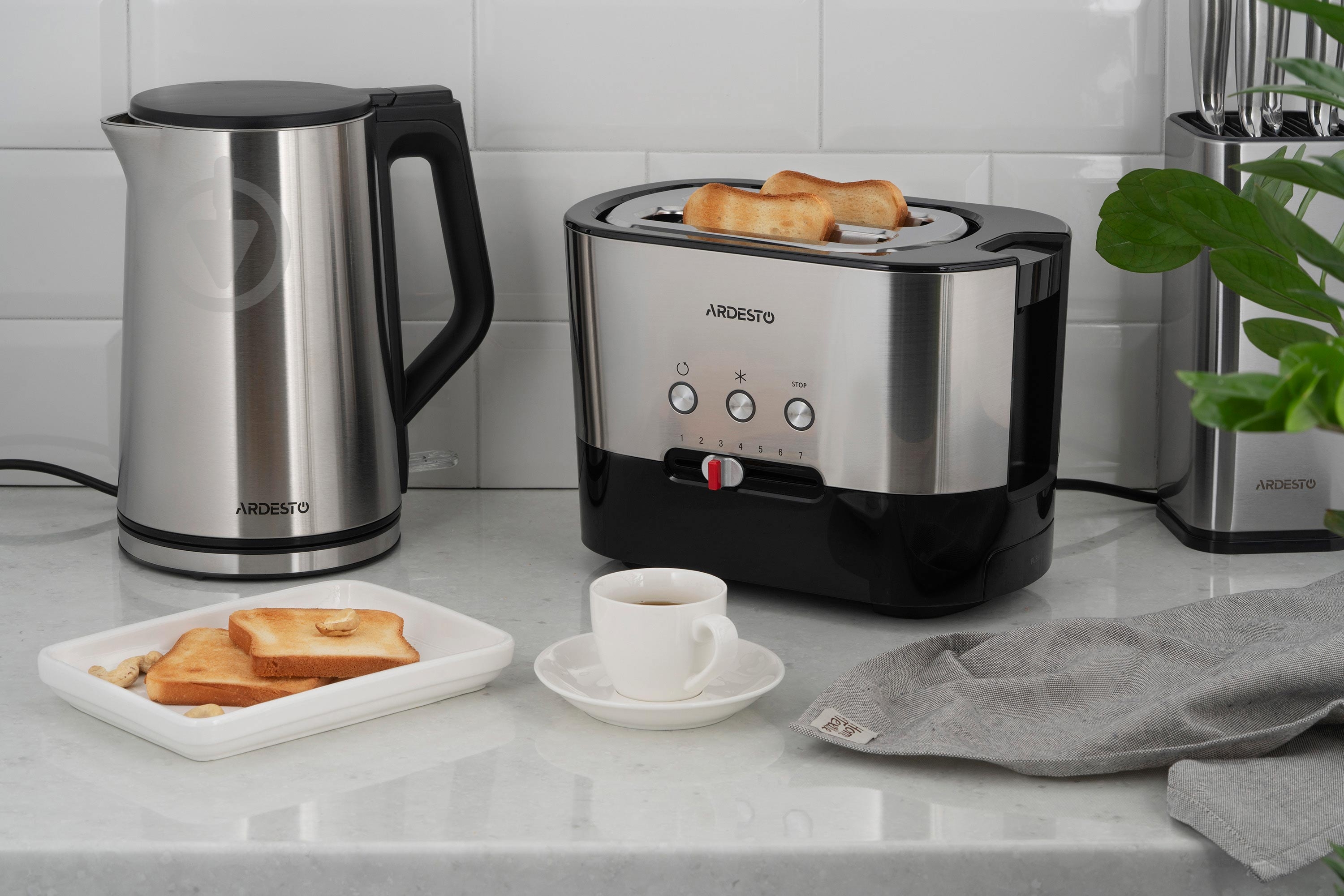 Тостер ARDESTO Steel Collection T-K210 - фото 8