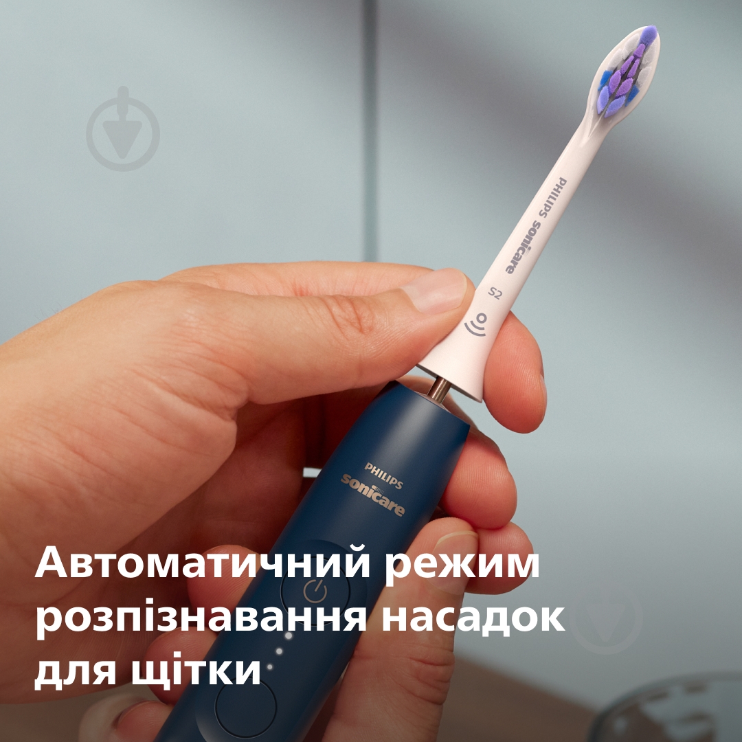 Електрична зубна щітка Philips Series 6100 HX7403/05 - фото 11