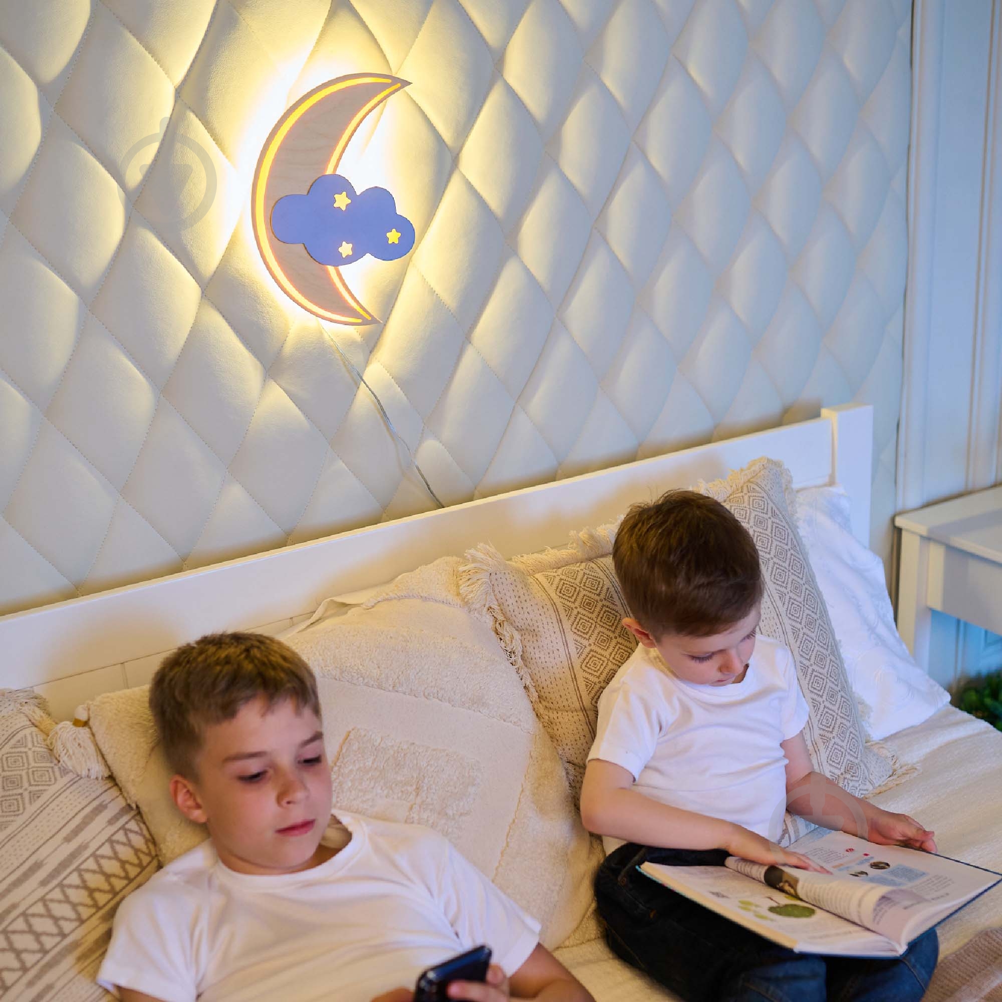 Светильник настенный The 11's Мунчик LED 2800-3200К с блоком питания 8,3 Вт голубой - фото 3