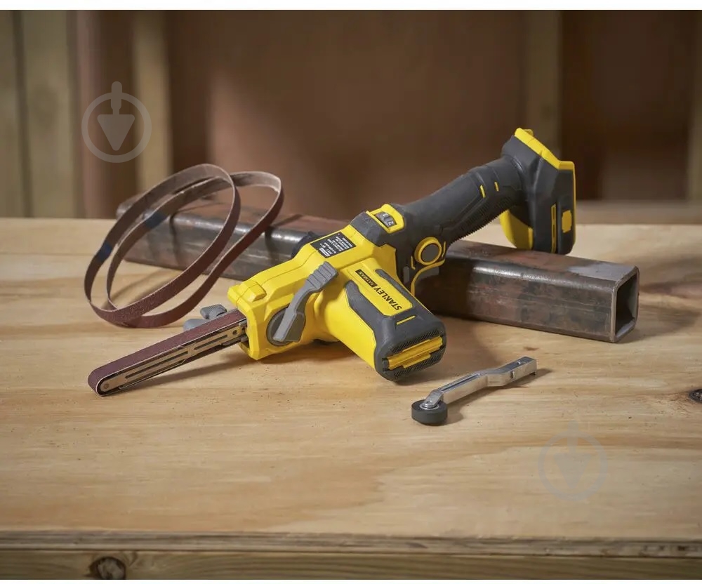 Ленточная шлифмашина Stanley FatMax SFMCE210B SFMCE210B - фото 9