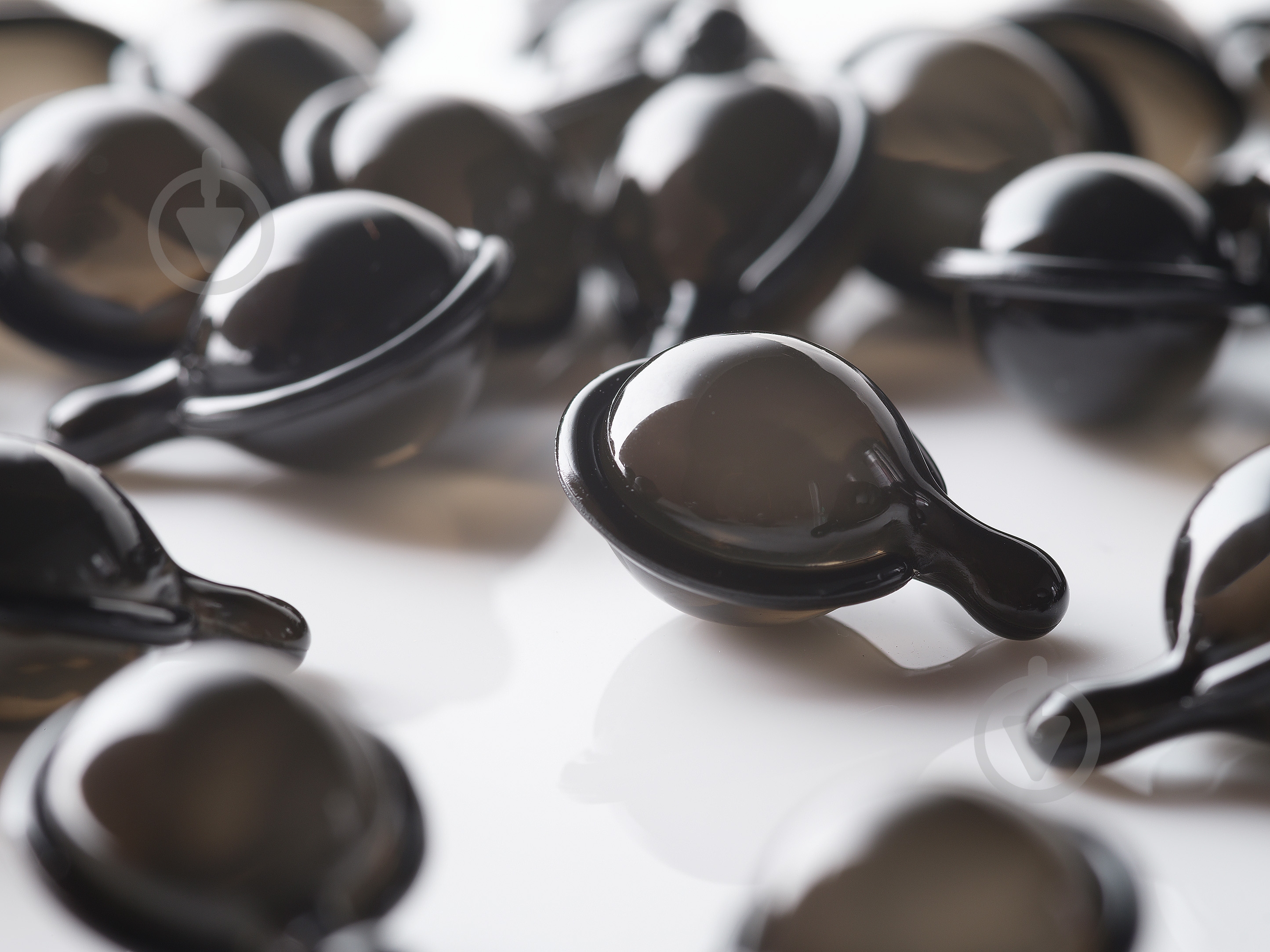 Капсулы Ellips Shiny Black для темных волос 50 мл - фото 3