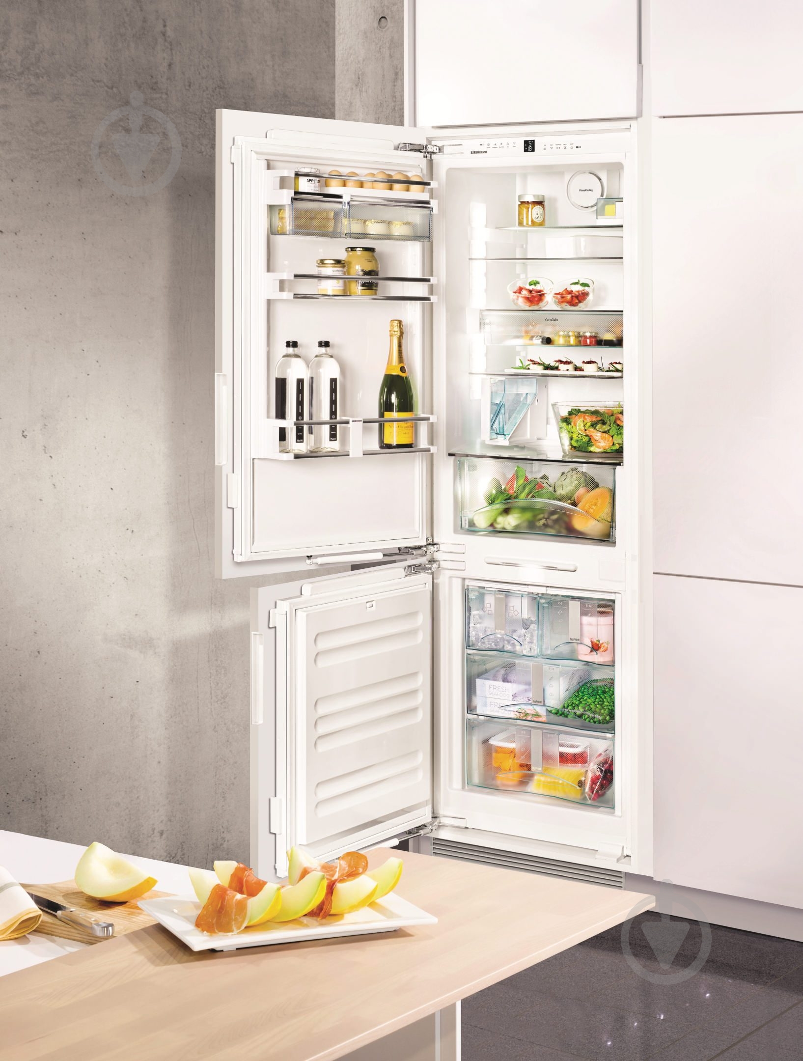 Встраиваемый холодильник Liebherr ICN 3386 - фото 11