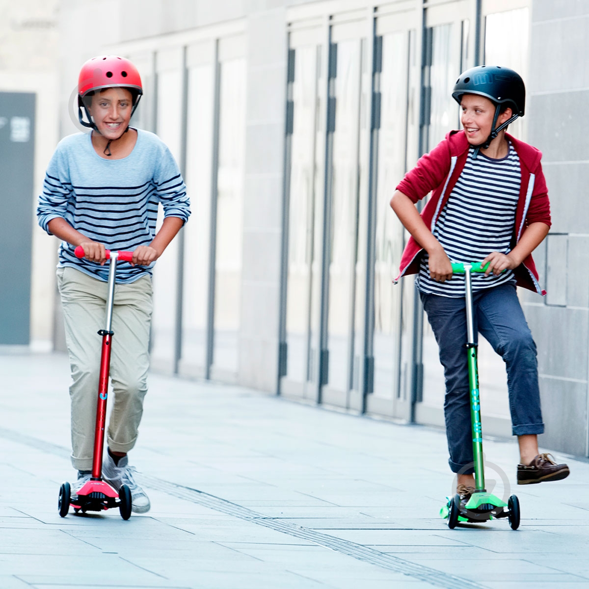 Самокат Micro детский Maxideluxe red красный MMD026 - фото 11 Самокат Micro детский Maxideluxe red красный MMD026 - фото 11