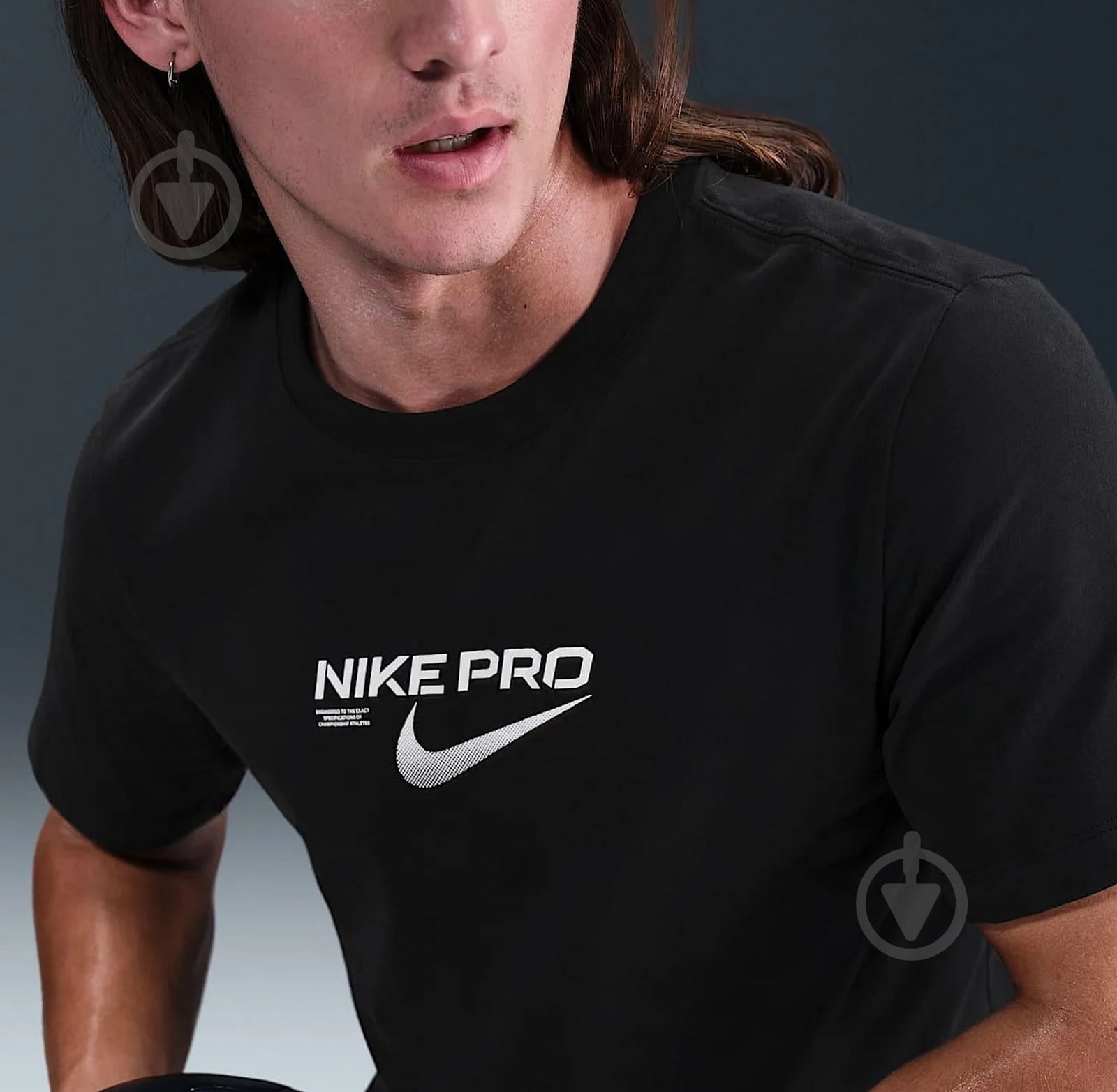 Футболка Nike Pro Training HV4131-010 р.M черный - фото 4