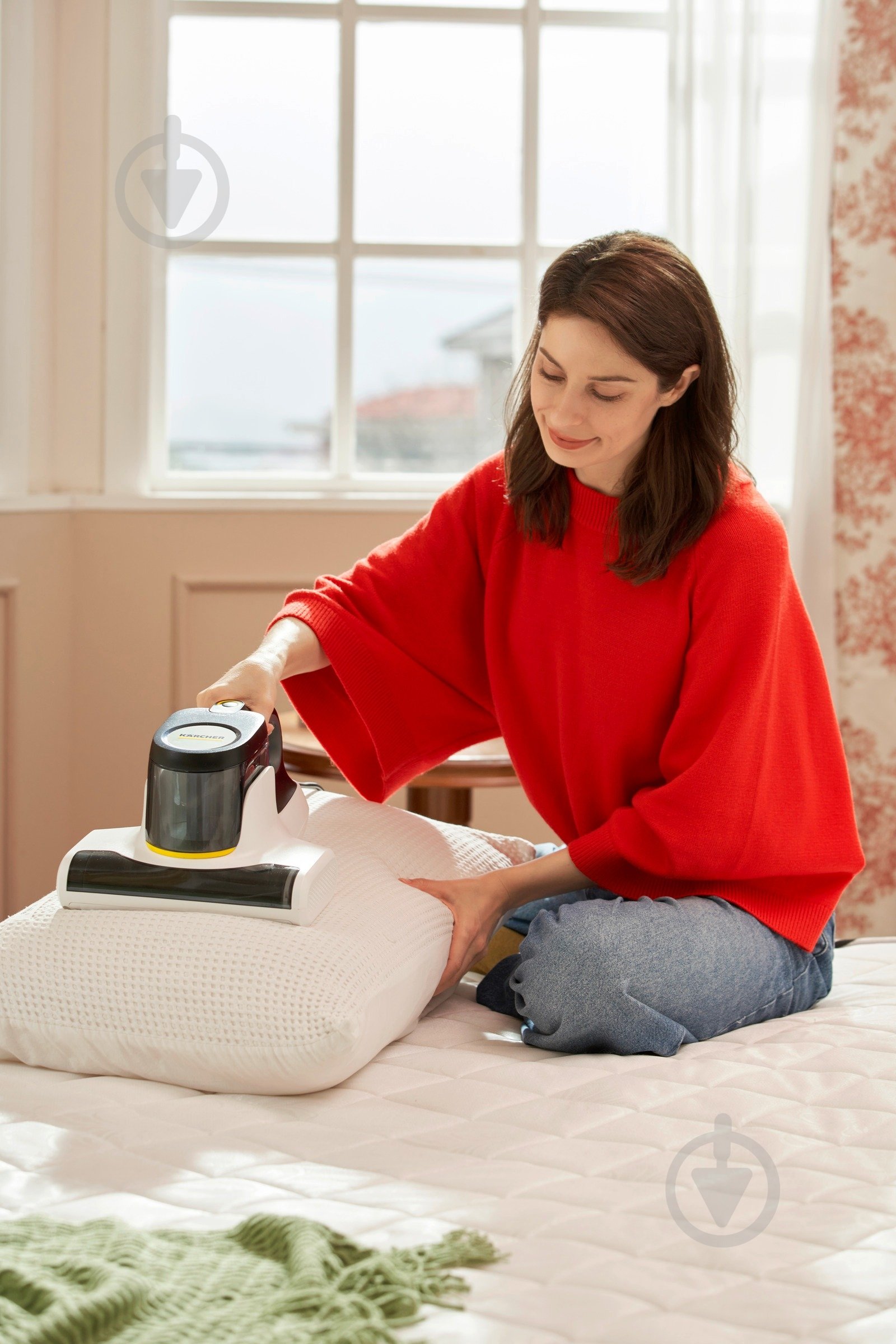 Пилосос ручний дезінфікуючий з УФ-лампою VCH 4 UVClean (1.198-412.0) white - фото 3 Пилосос ручний дезінфікуючий з УФ-лампою VCH 4 UVClean (1.198-412.0) white - фото 3