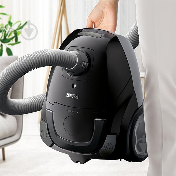 Пылесос Zanussi ZANCG21EB black - фото 3