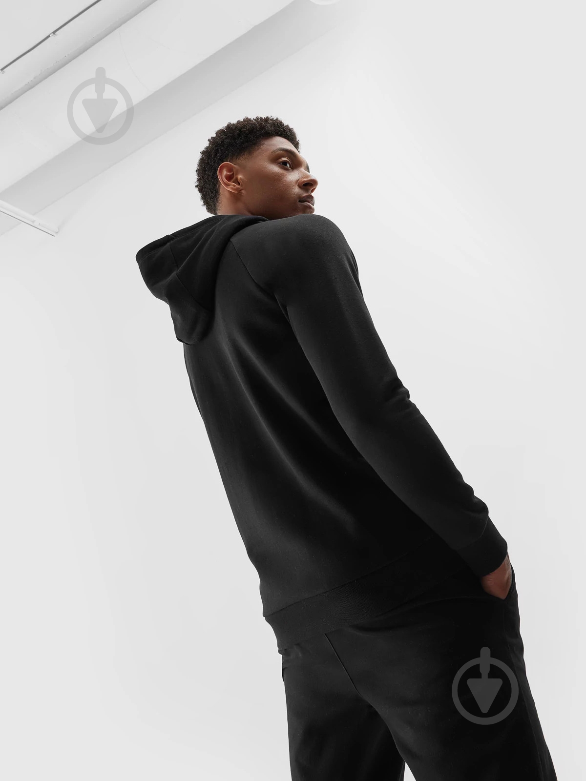 Джемпер 4F 4FRAW23TSWSM1141-20S р.XL черный - фото 4 Джемпер 4F 4FRAW23TSWSM1141-20S р.XL черный - фото 4