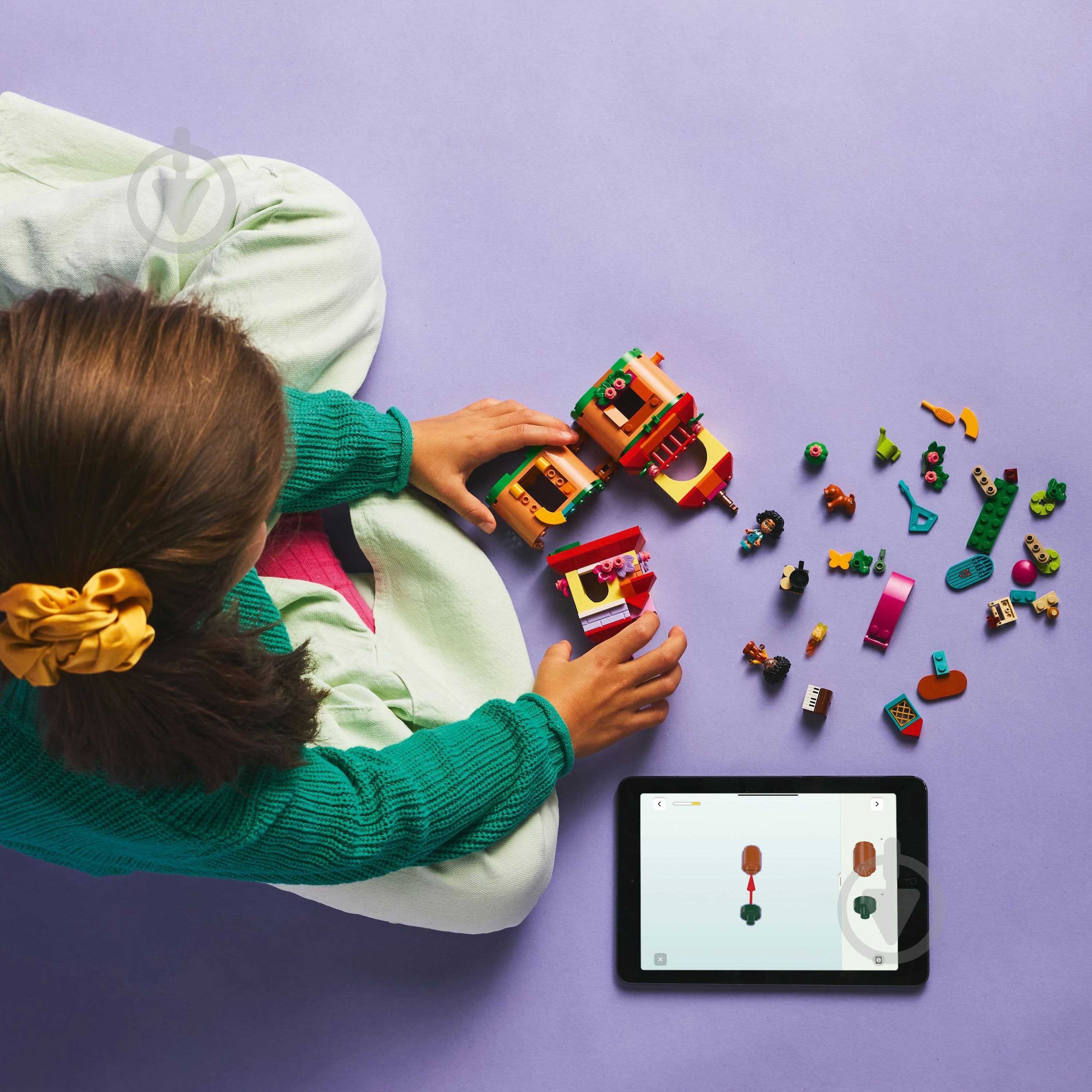 Конструктор LEGO Disney Мінібудинок Енканто 43261 - фото 11