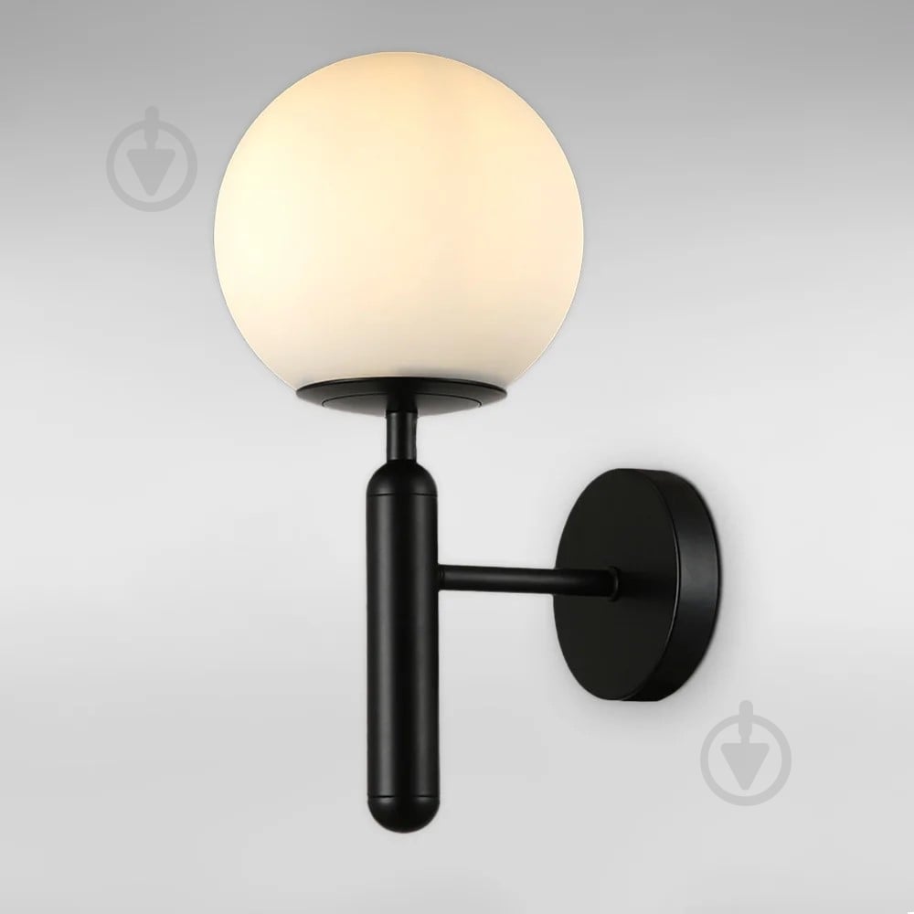 Бра Focus Light 1xE27 002W-С чорний - фото 1