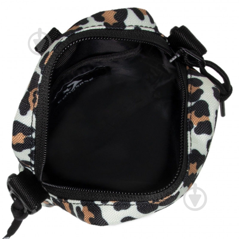 Сумка Converse Comms Pouch 2.0 PRINT 10022756-A01 черно-белый - фото 6 Сумка Converse Comms Pouch 2.0 PRINT 10022756-A01 черно-белый - фото 6