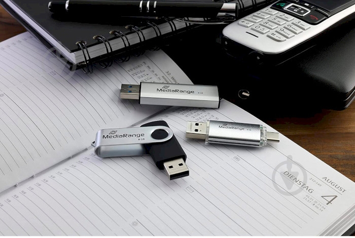 Флеш-память MediaRange 32 ГБ USB 3.0 USB Type-C silver (MR936) - фото 3