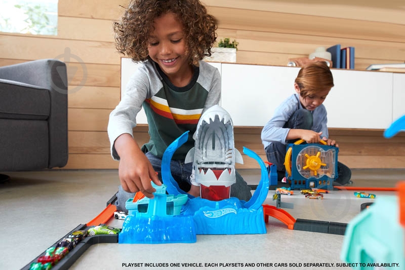 Трек Hot Wheels Голодная Акула-робот GJL12 - фото 8
