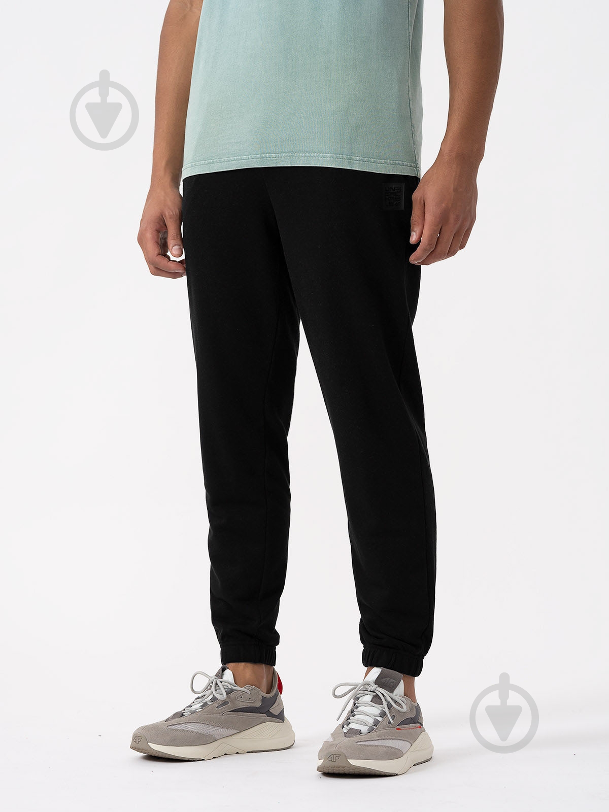 Штани 4F TROUSERS CAS M453 4FAW23TTROM453-20S р. L чорний - фото 1