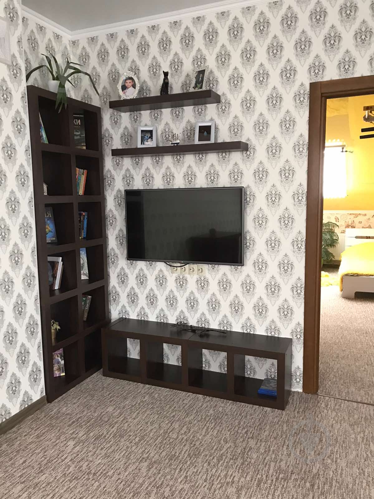 Полка Inteo Лайн для книг 1000x200x50 мм венге - фото 3