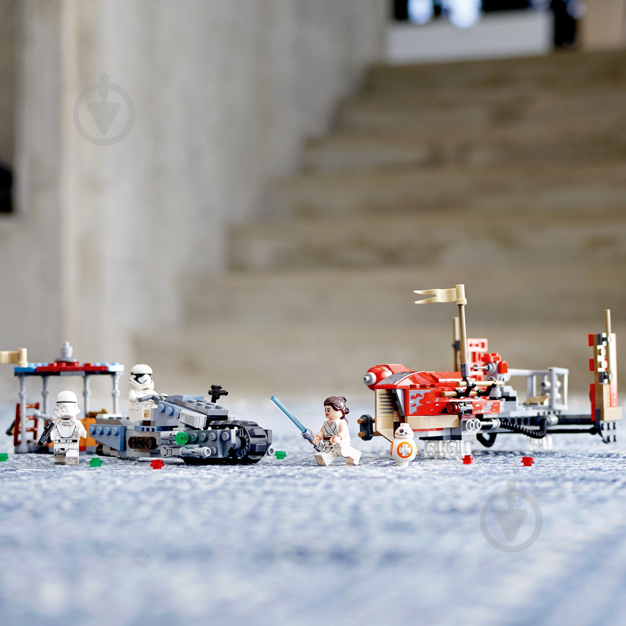 Конструктор LEGO Star Wars Millennium Falcon Тысячелетний сокол 75257 - фото 23