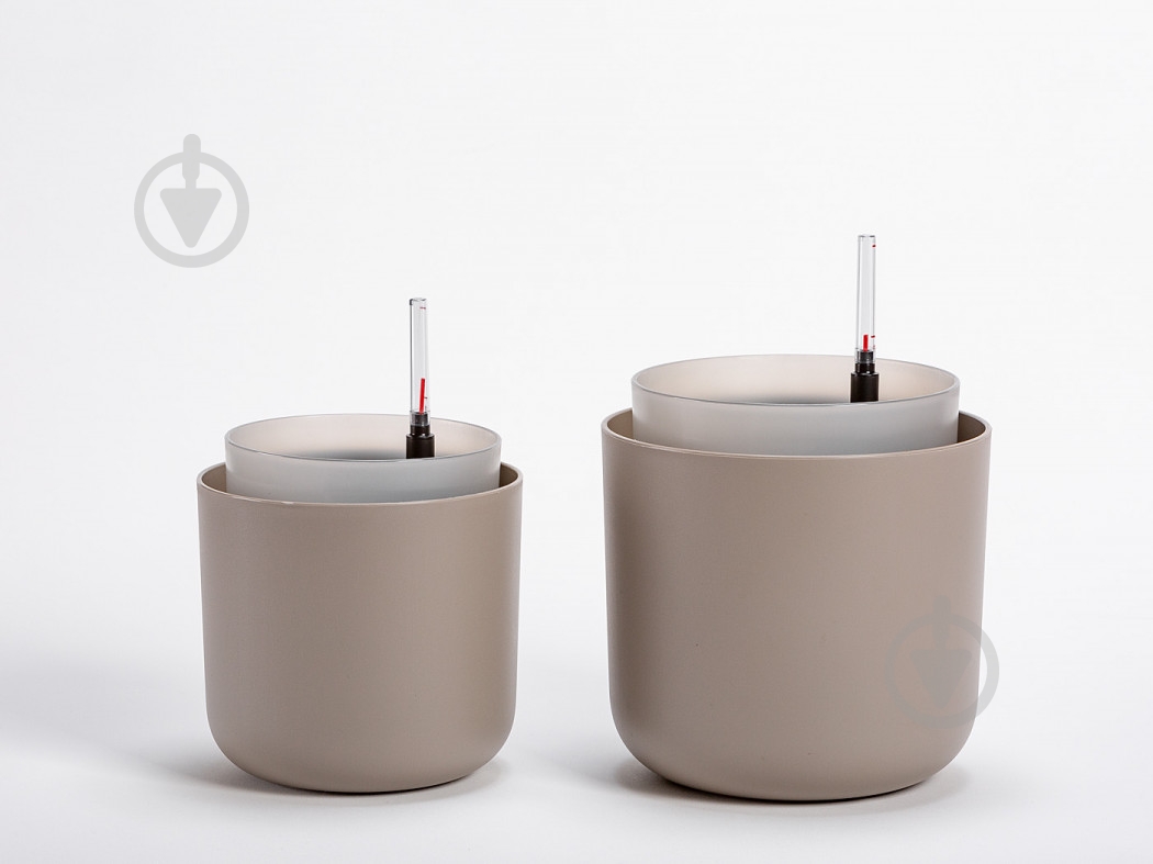 Вазон пластиковий Plastia з системою автополиву Tolita 16 см круглий 1,3 л коричневий (1707081607) - фото 8 Вазон пластиковий Plastia з системою автополиву Tolita 16 см круглий 1,3 л коричневий (1707081607) - фото 8