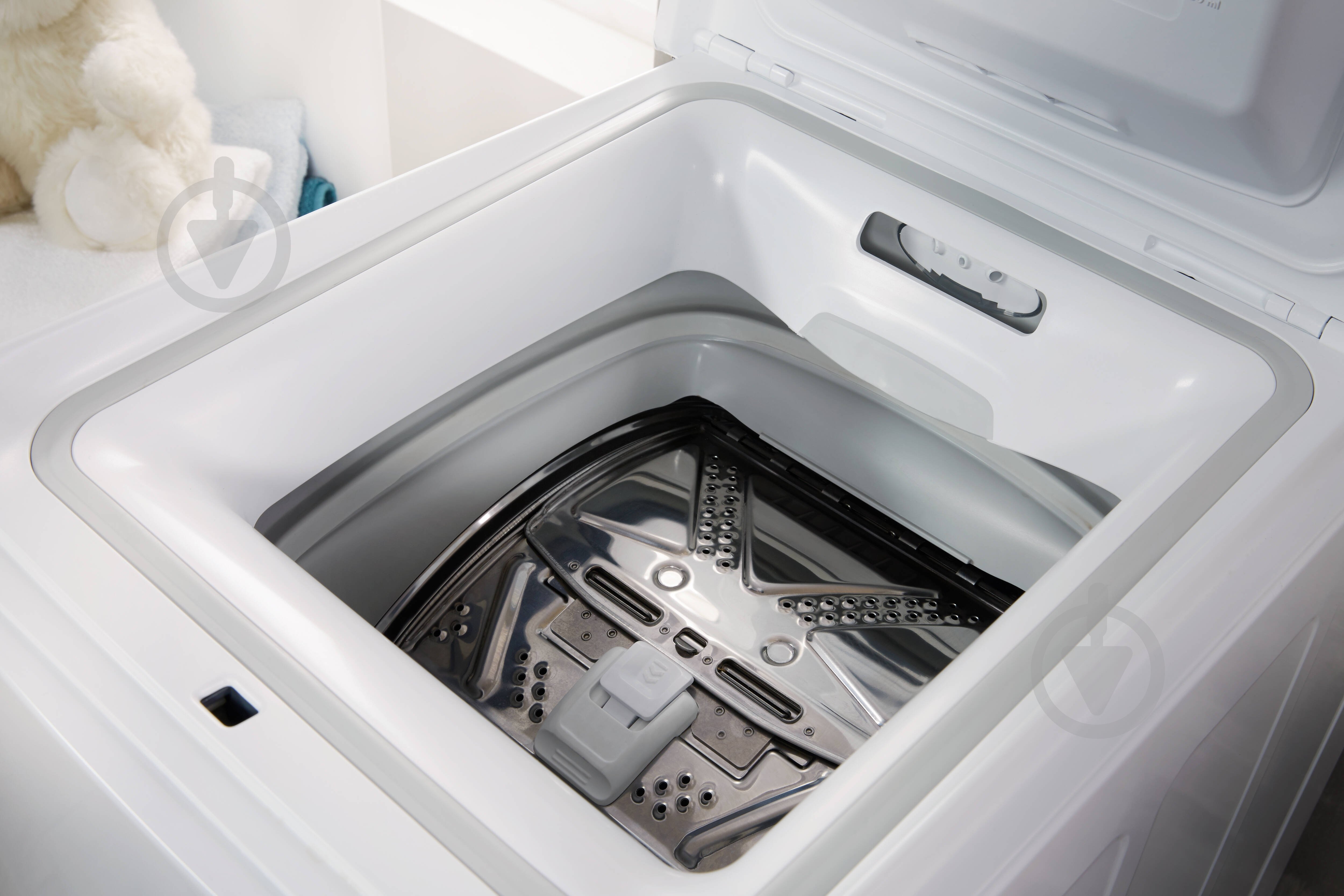 ВИТРИНА! Стиральная машина Indesit BTW D61053 (EU) - фото 7