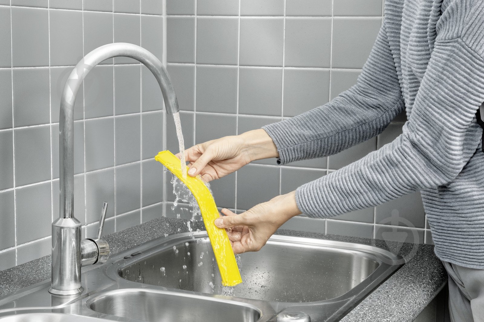 Пилосос віконний Karcher WV 6 Plus" (1.633-741.0) white/black - фото 2