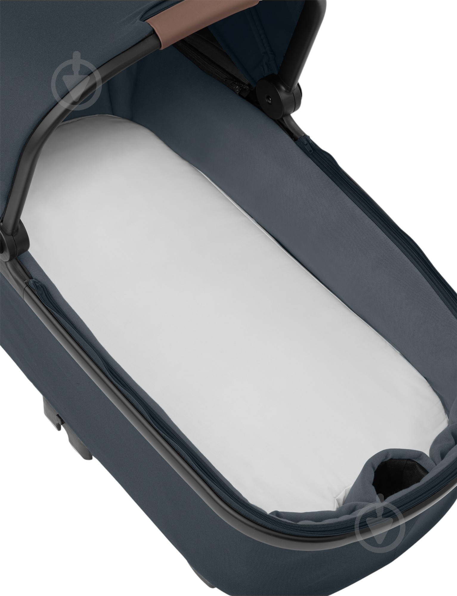 Коляска универсальная 2 в 1 Maxi-Cosi Plaza Plus Essential Graphite - фото 16