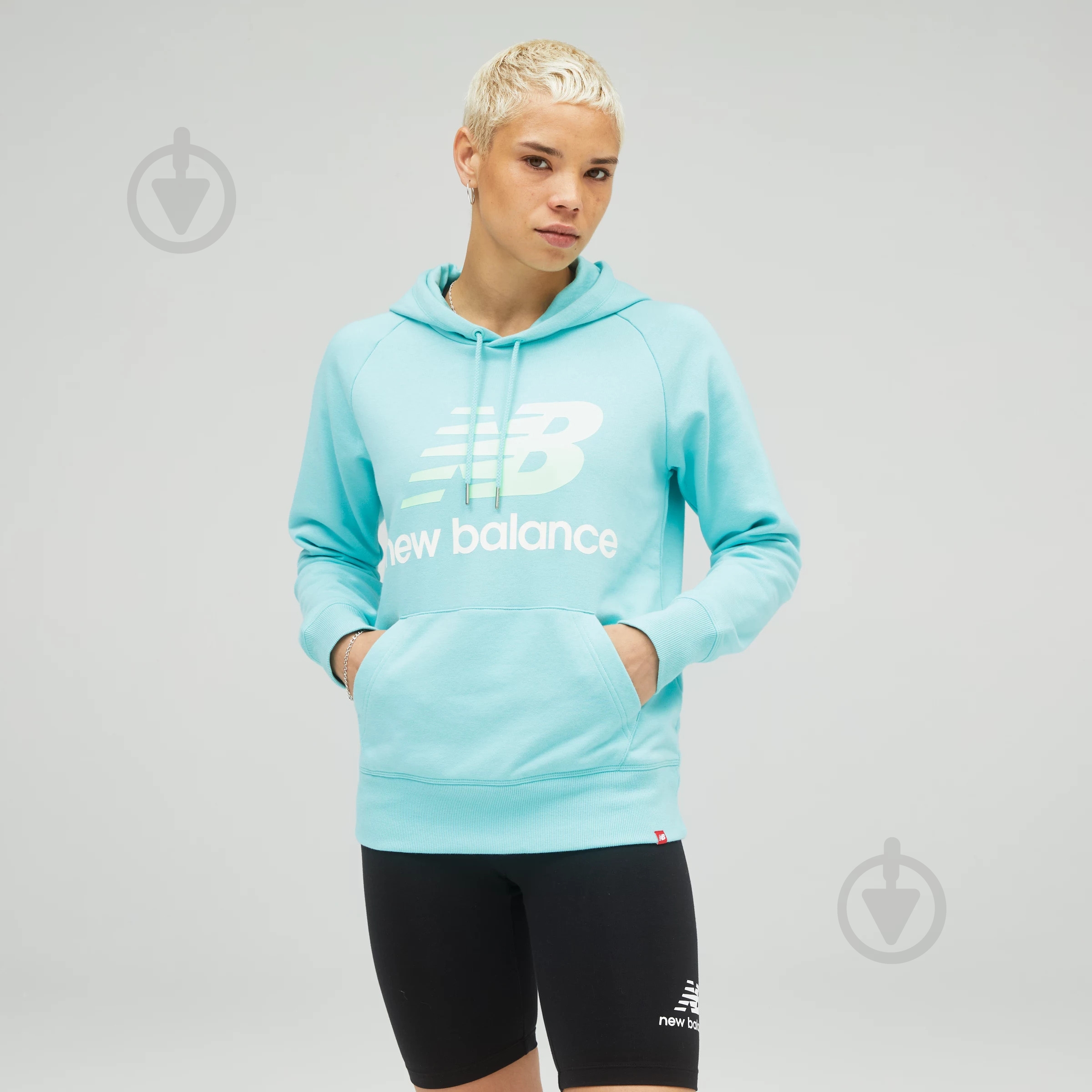 Джемпер New Balance ESSENTIALS PULLOVER WT03550SRF р.L зеленый - фото 1