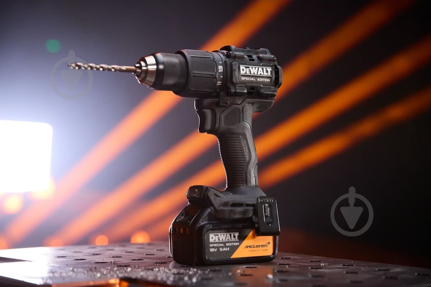 Шуруповерт ударний акумуляторний DeWalt DCD86MP2T - фото 9 Шуруповерт ударний акумуляторний DeWalt DCD86MP2T - фото 9