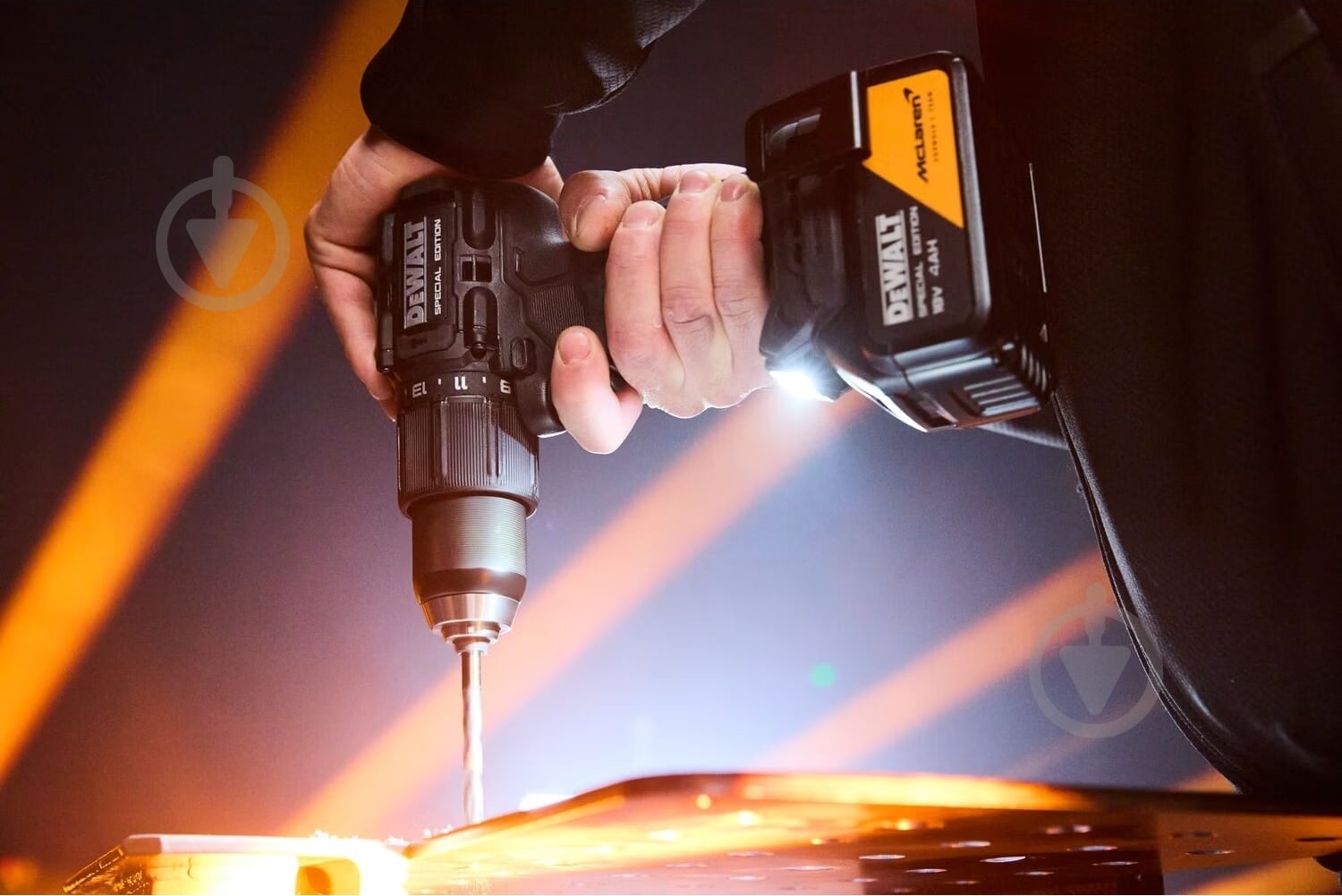 Шуруповерт ударный аккумуляторный DeWalt DCD86MM2KT - фото 8