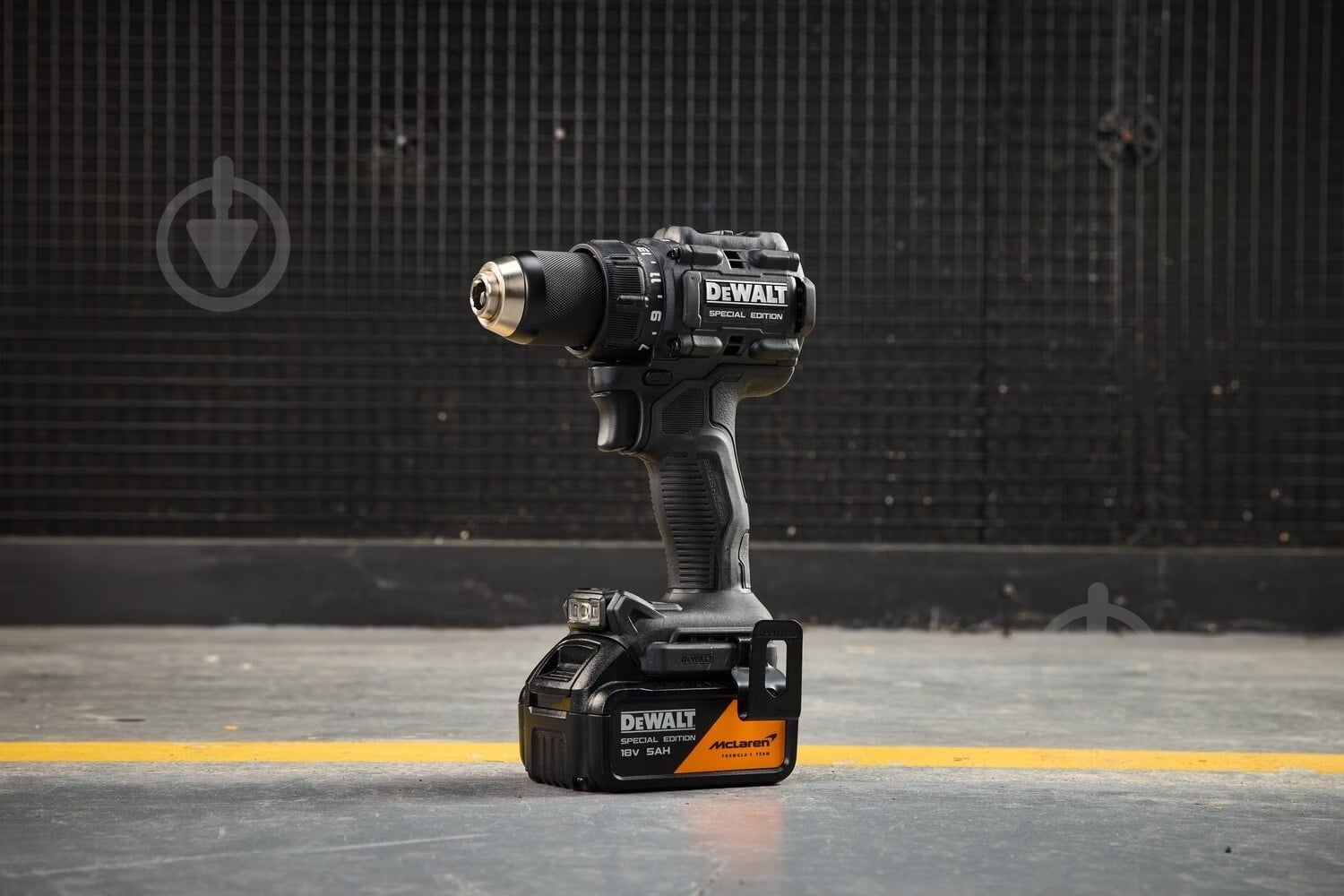 Шуруповерт аккумуляторный DeWalt DCD81MP2T - фото 10