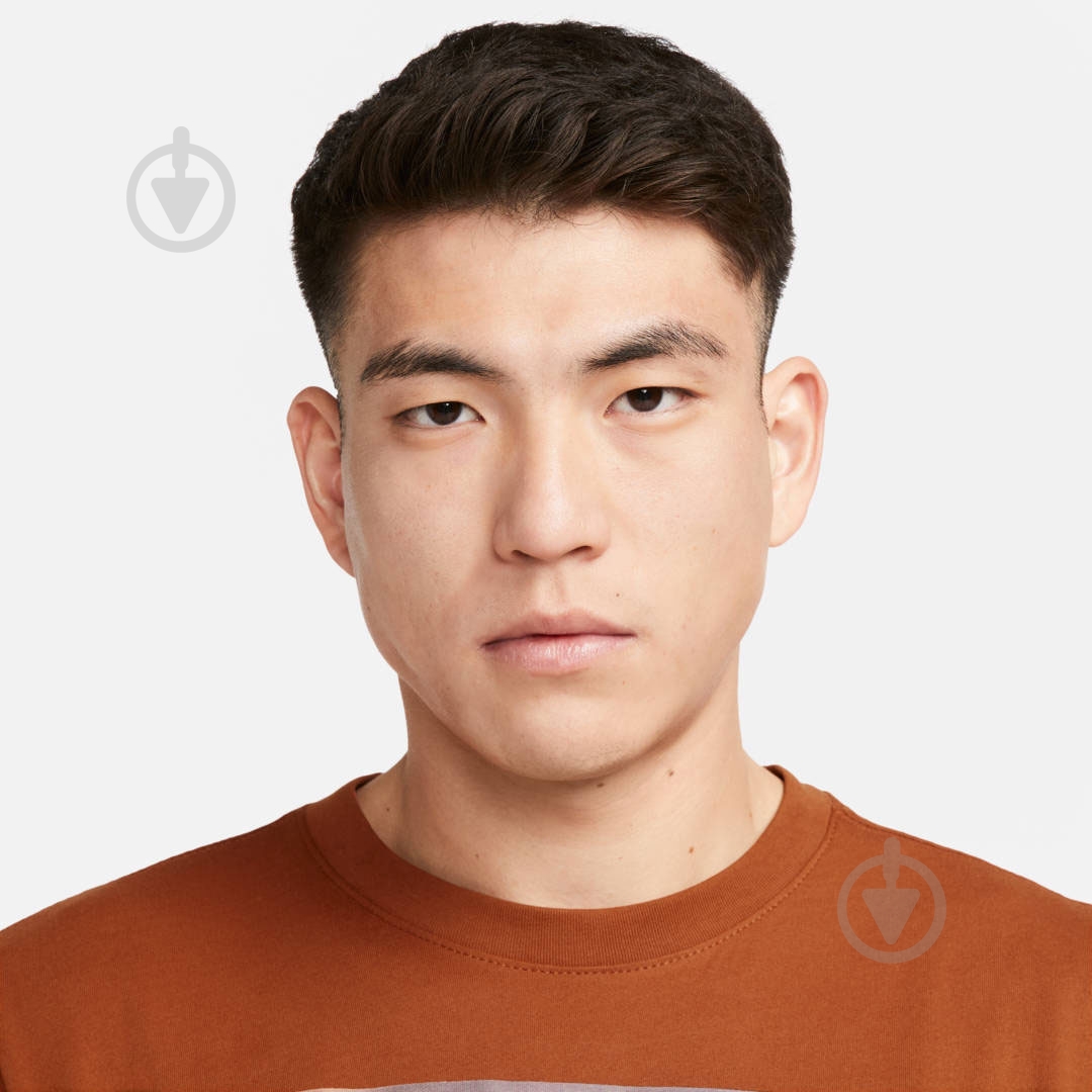 Футболка Nike FD0120-246 р.M коричневый - фото 4 Футболка Nike FD0120-246 р.M коричневый - фото 4