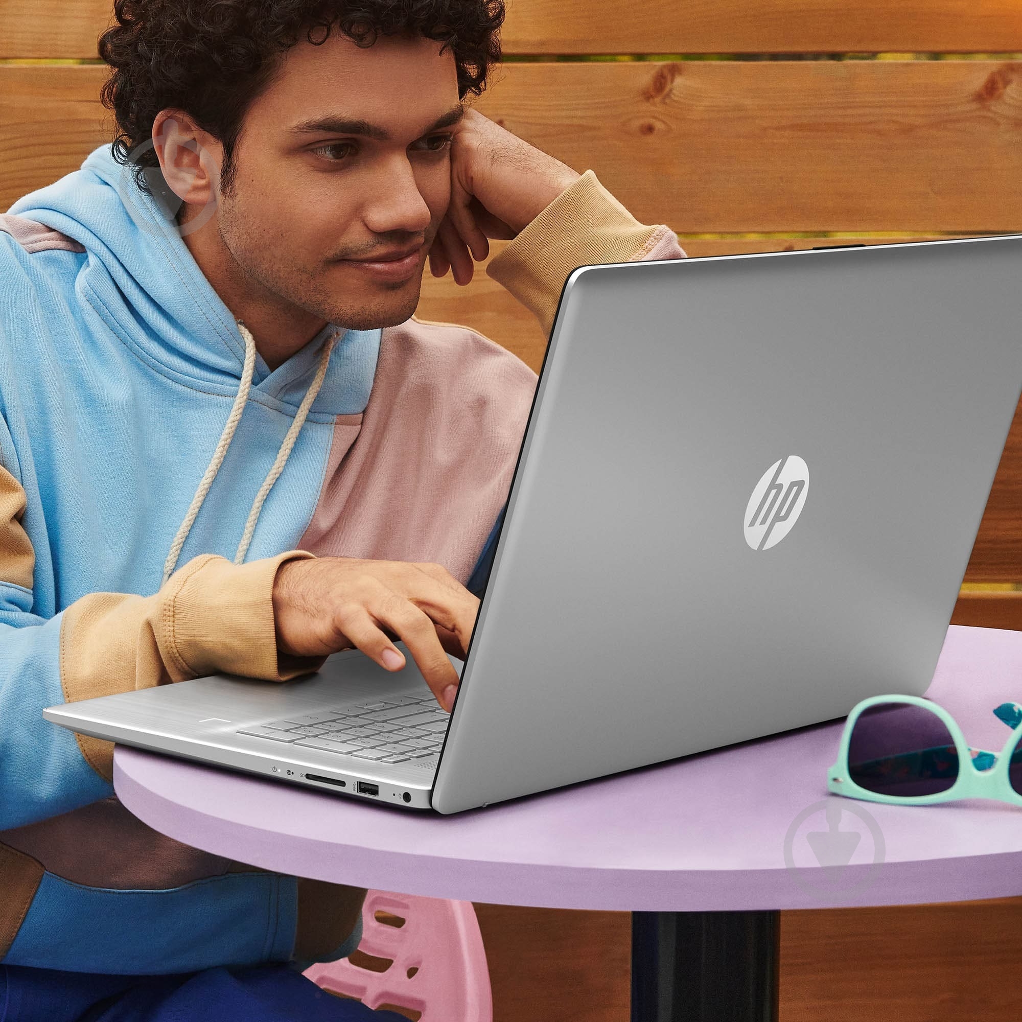 Ноутбук HP 17-cn3000ua 17,3" (826P9EA) silver - фото 8 Ноутбук HP 17-cn3000ua 17,3" (826P9EA) silver - фото 8