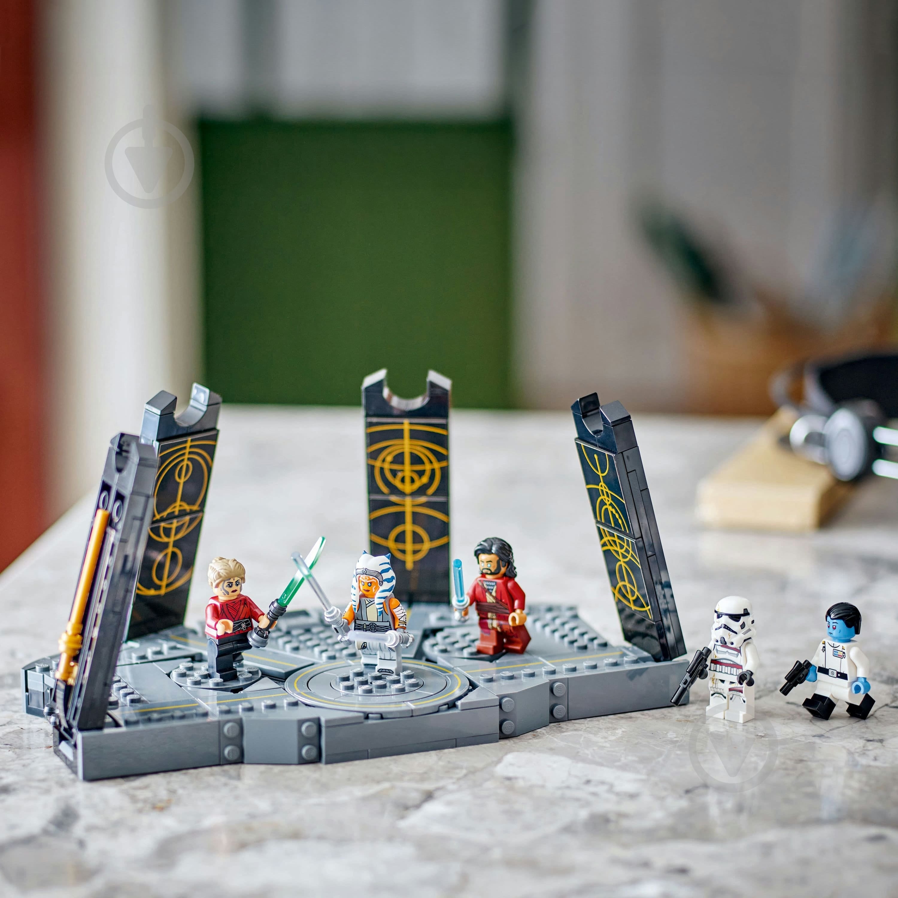 ᐉ Конструктор LEGO Star Wars Поединок Асоки Тано на планете
