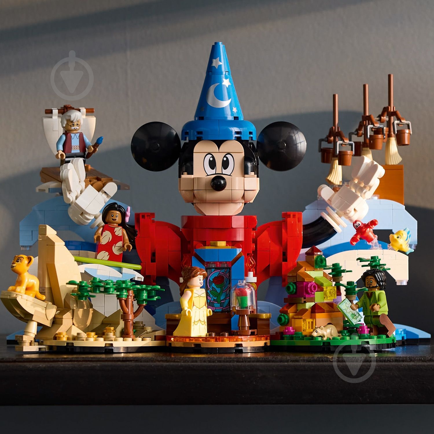 ᐉ Конструктор LEGO Ideas Диснеевская магия 21352 • Купить в Киеве