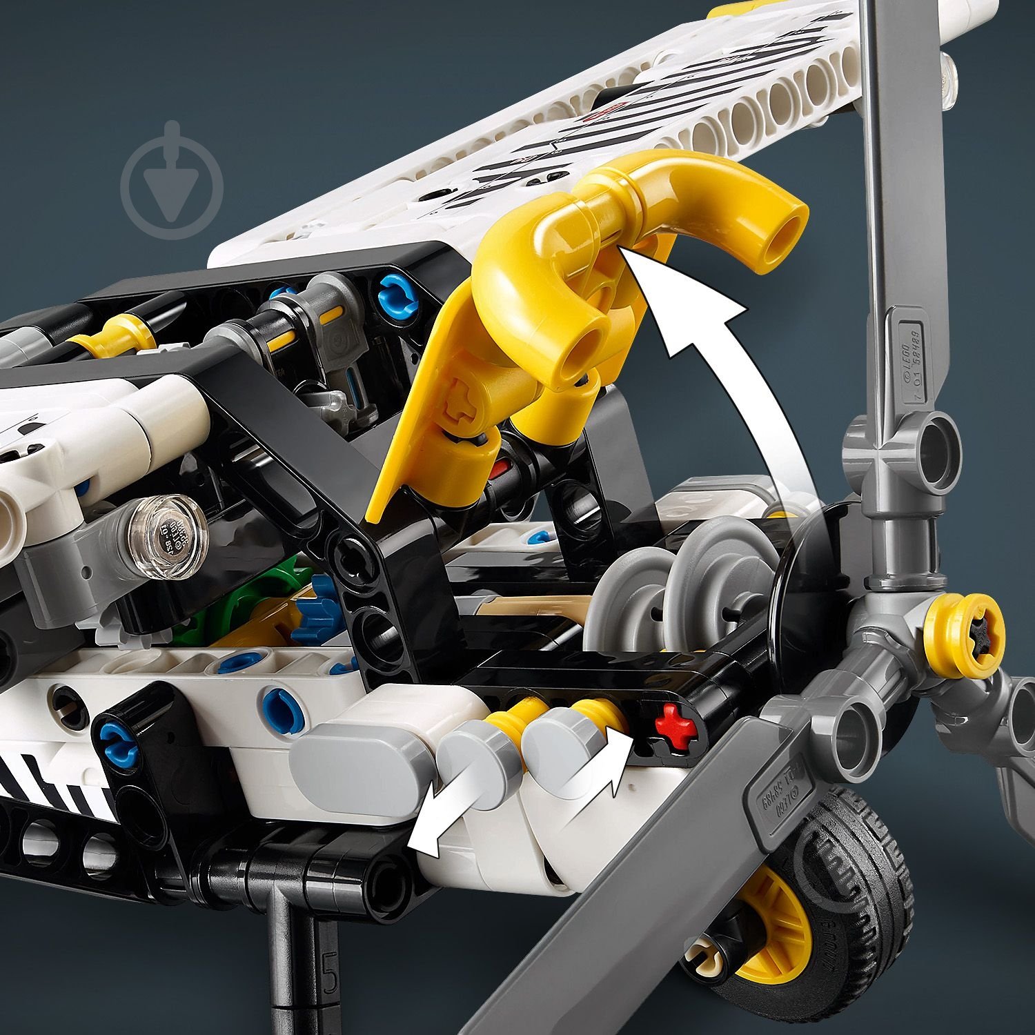 Конструктор LEGO Technic Буш-самолет 42198 - фото 14