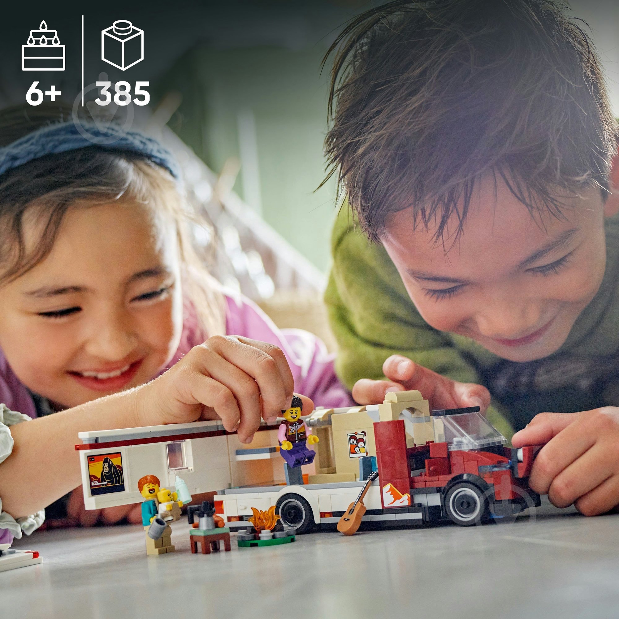 Конструктор LEGO City Пригодницький будинок на колесах для відпустки 60454 - фото 4