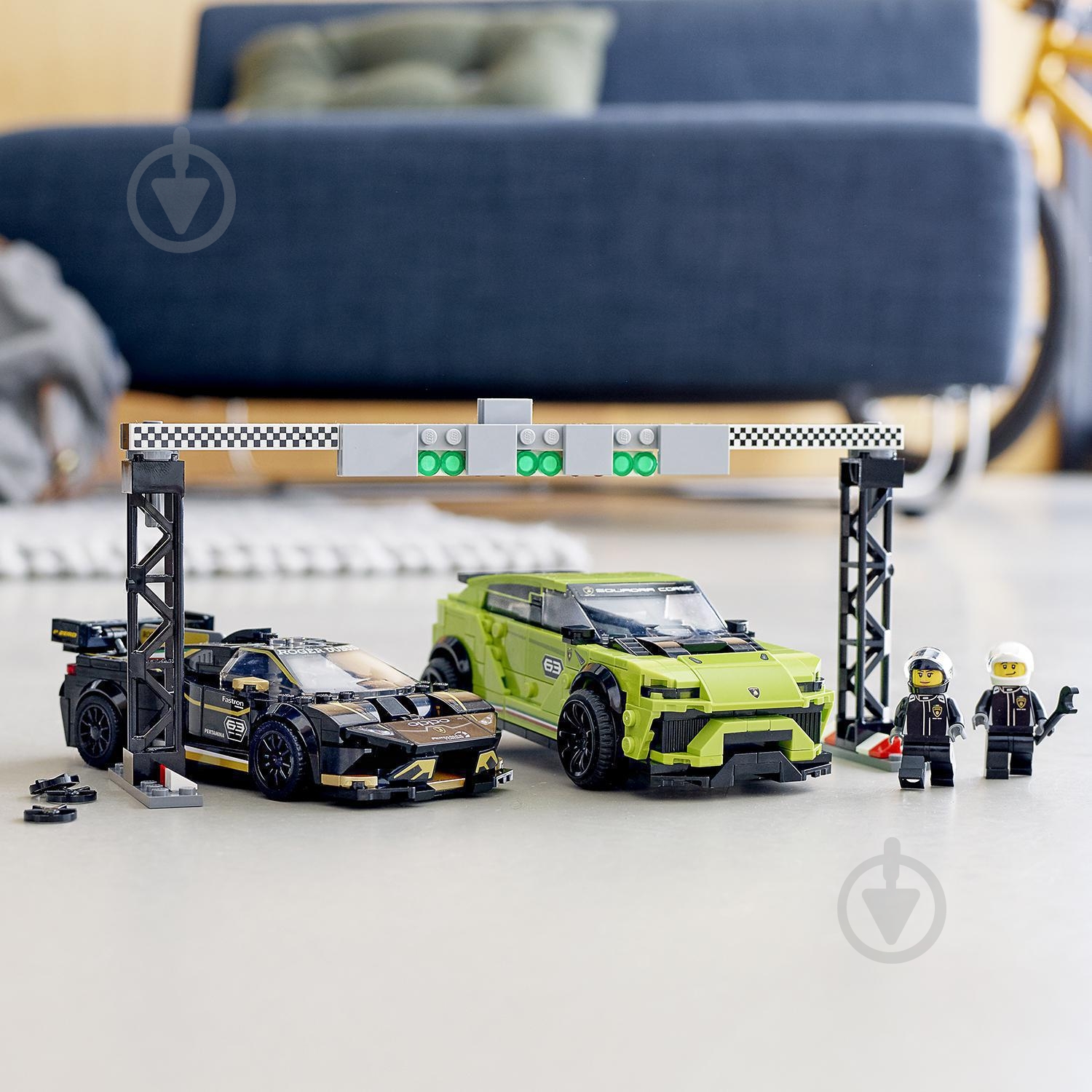 Конструктор LEGO Speed Champions Lamborghini Urus ST-X & Lamborghini Huracán Super Trofeo EVO 76899 - фото 3 Конструктор LEGO Speed Champions Lamborghini Urus ST-X & Lamborghini Huracán Super Trofeo EVO 76899 - фото 3