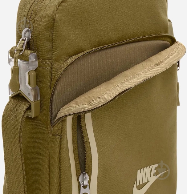 Сумка Nike NK ELMNTL PRCRSSBDY DN2557-368 хаки - фото 4 Сумка Nike NK ELMNTL PRCRSSBDY DN2557-368 хаки - фото 4